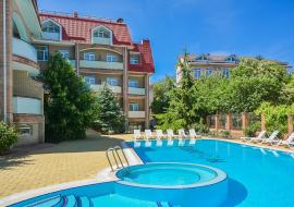 Галеон -    Отдых в Крыму  гостиница в Коктебеле  с бассейном